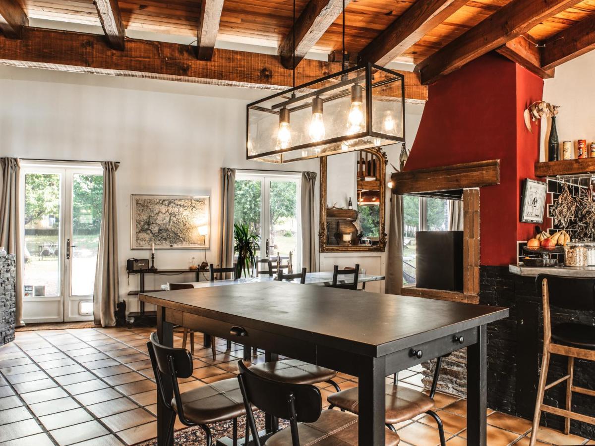 La Petite Auberge De Virginie Bédouès Kültér fotó